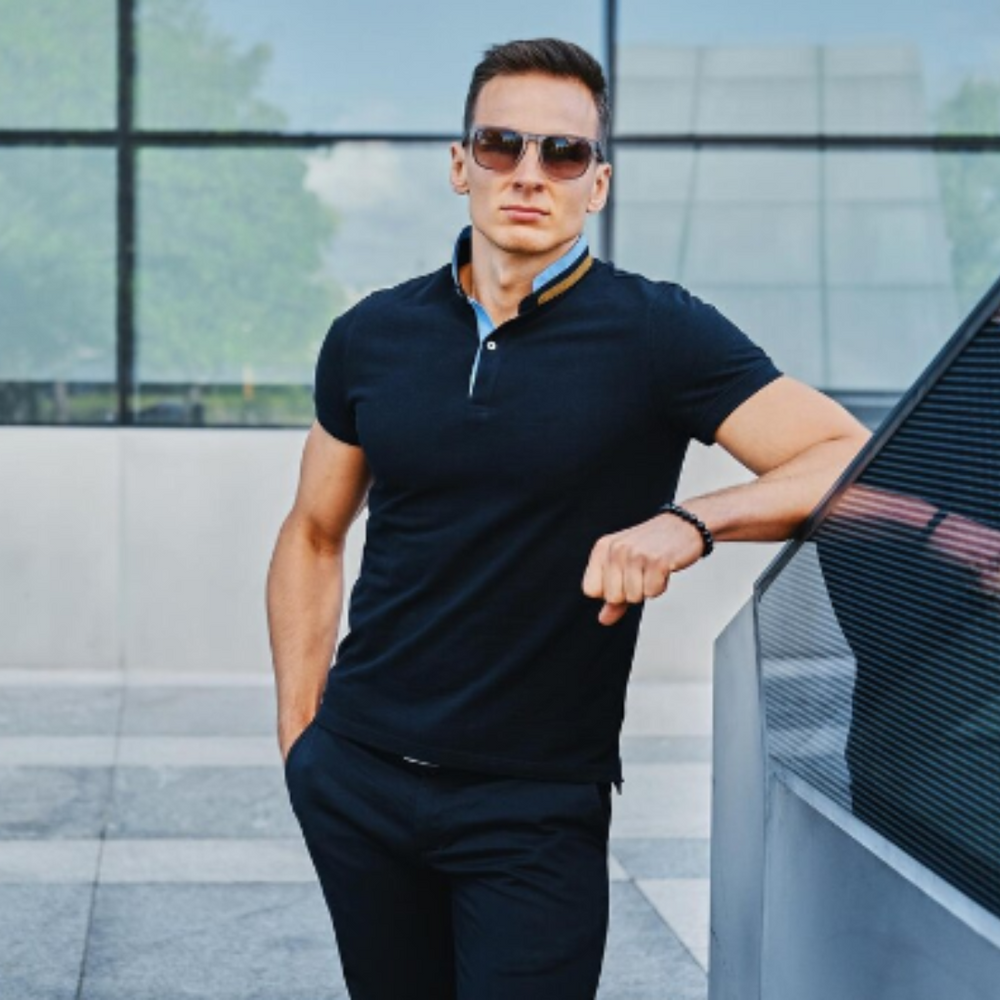 Como usar camisa polo masculina? Veja dicas de estilo!