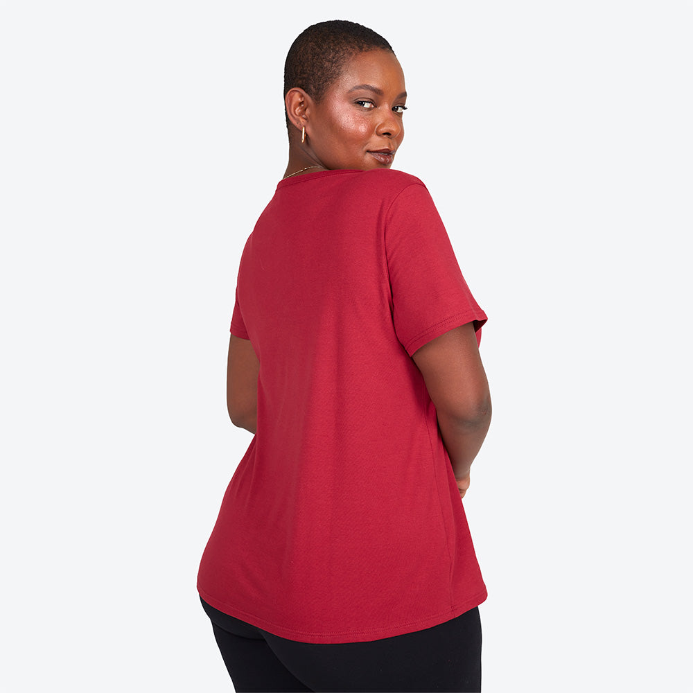 Camiseta Cotton Slim Gola C Plus Feminino - Marsala