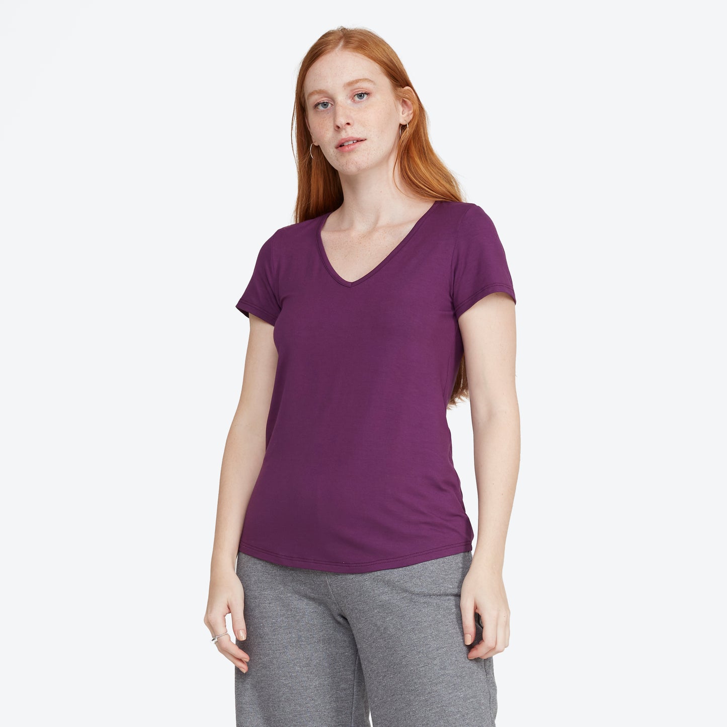 Camiseta Viscose Stretch Feminina Gola V Feminina - Berinjela