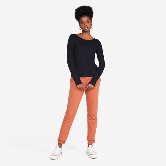 Camiseta Manga Longa Gola Canoa Feminina - Preto