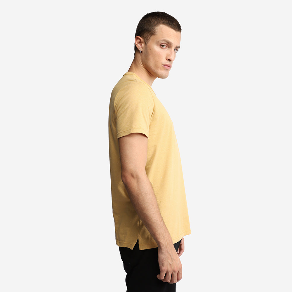 Camiseta Algodão Botonê Bolso Masculina - Amarelo Mel