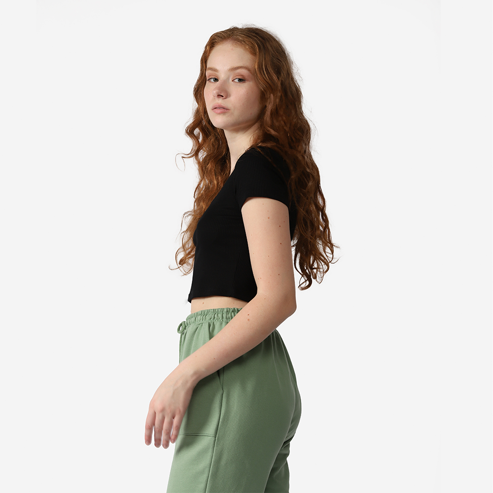 Blusa Cropped Canelada Decote Quadrado - Preto