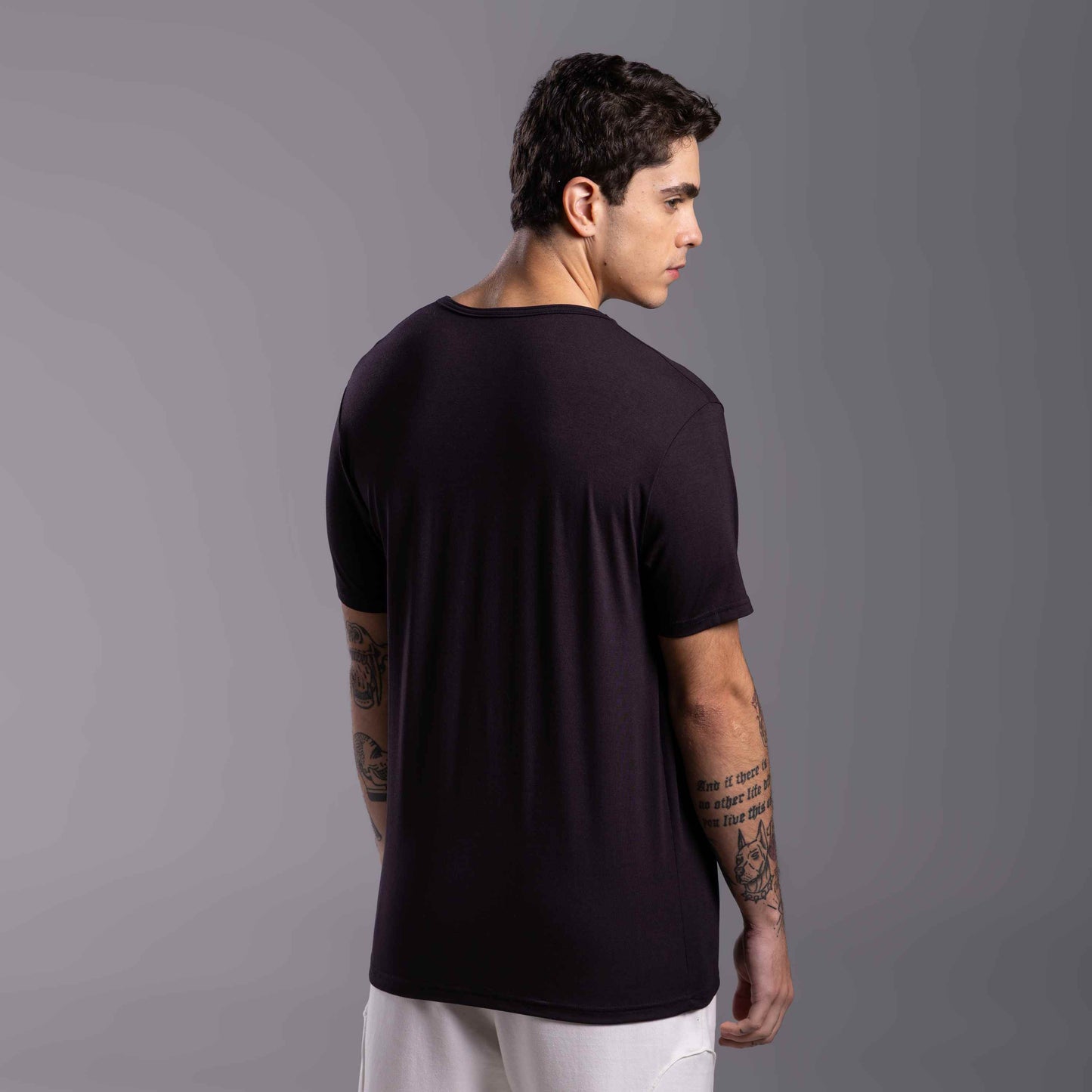 Tech T-Shirt Modal Gola V Masculina - Preto