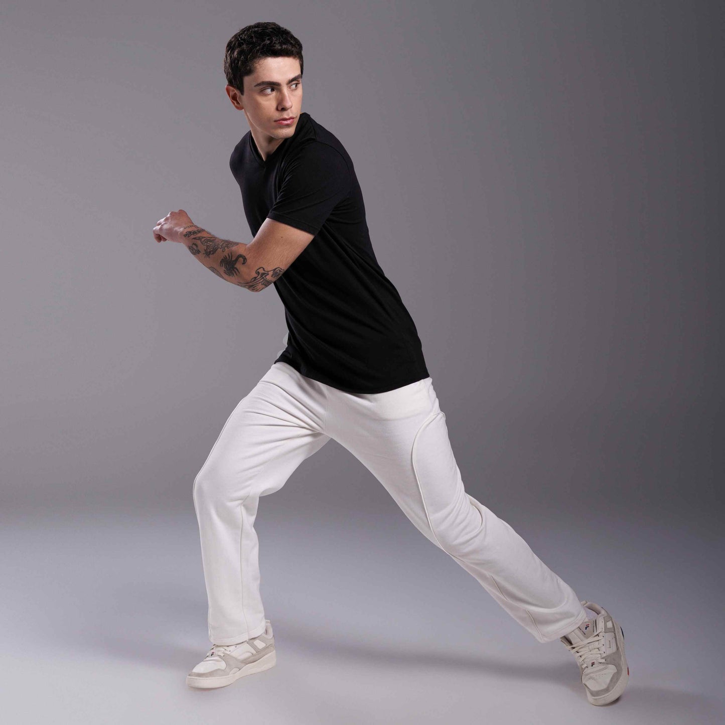 Tech T-Shirt Anti Odor Gola V Masculina - Preto