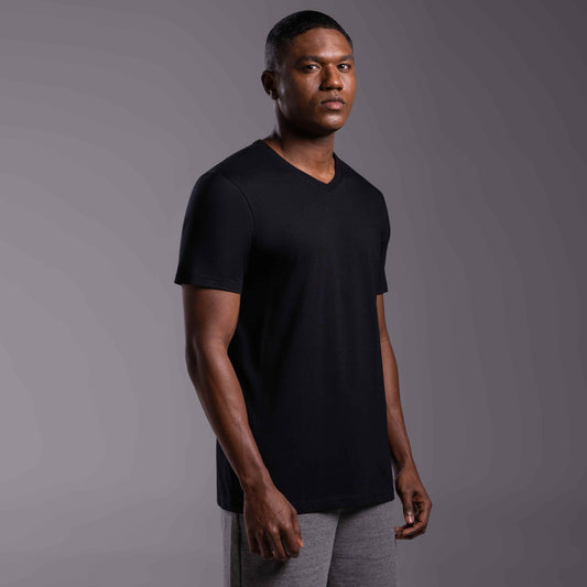 Tech T-Shirt Impermeável Gola V Masculina - Preto