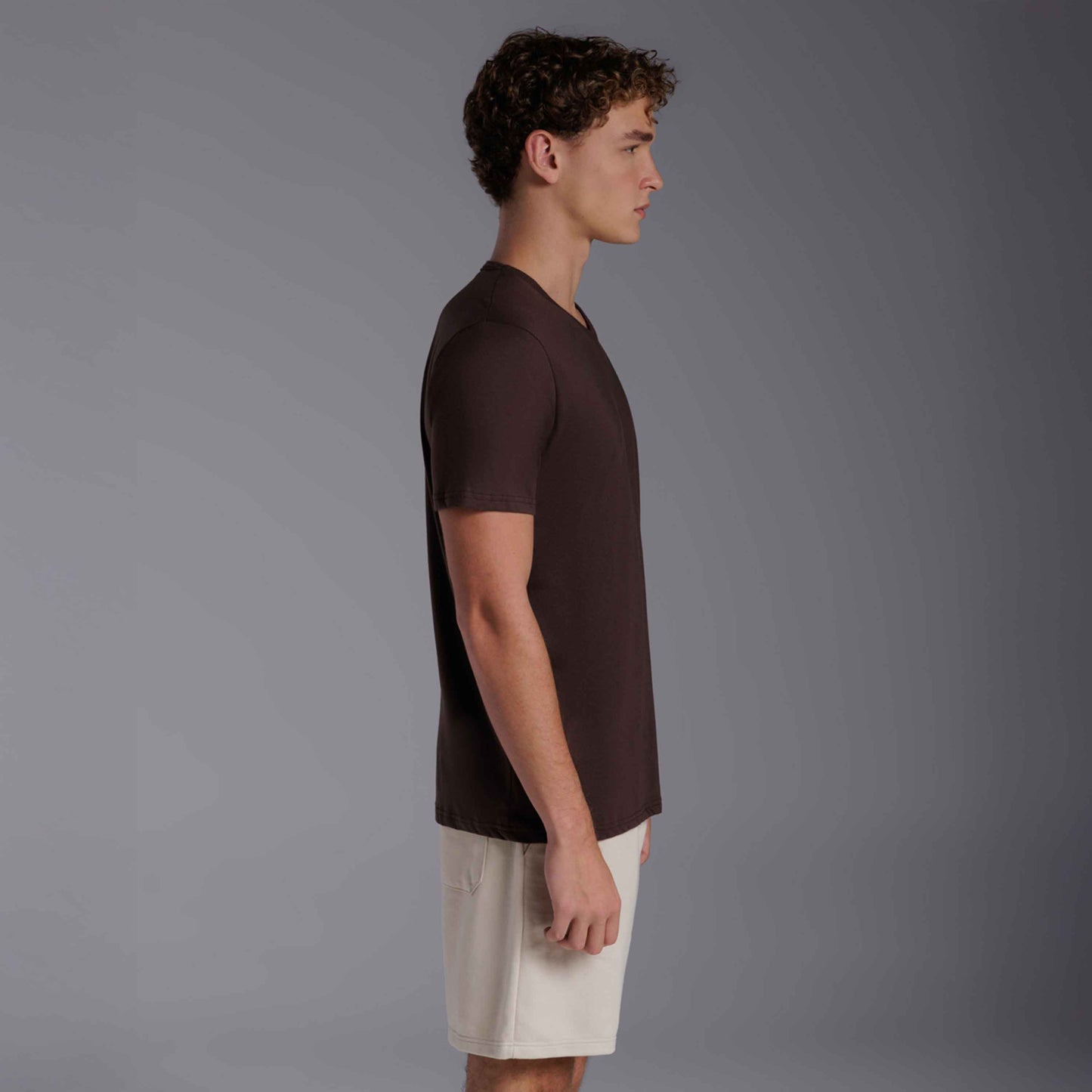 Tech T-Shirt NoLiquid Gola V Masculina - Marrom