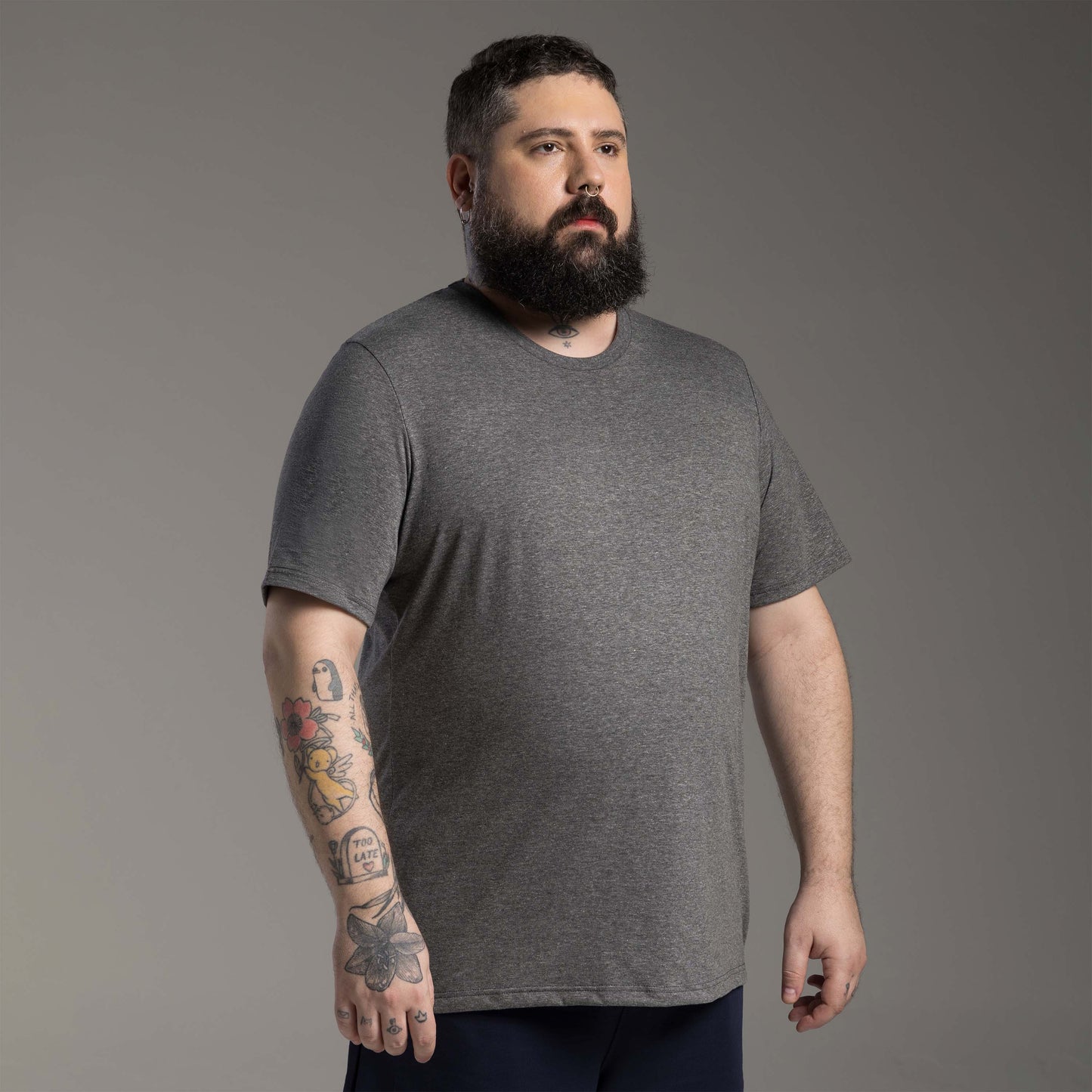 Tech T-shirt Impermeável Plus Masculina - Mescla Escuro