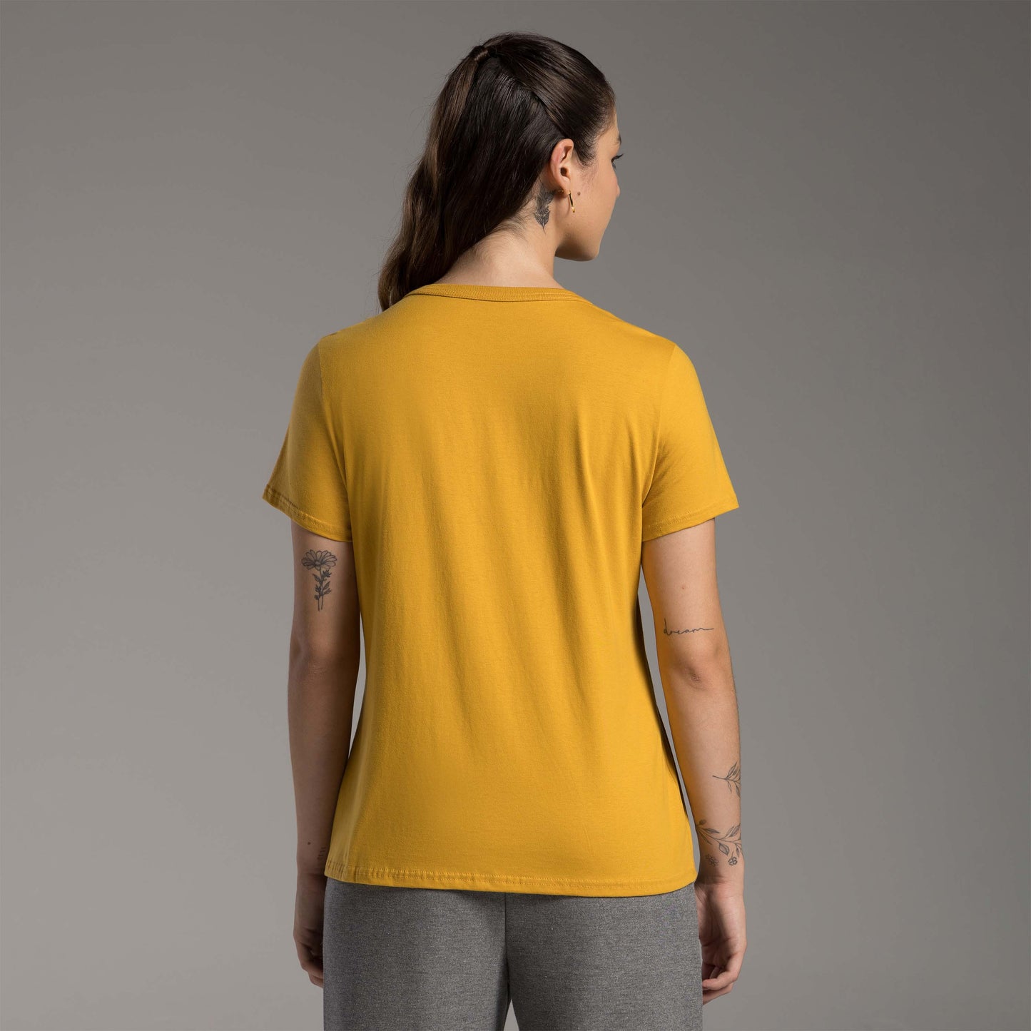 Tech T-Shirt Anti Odor Feminina - Amarelo Queimado