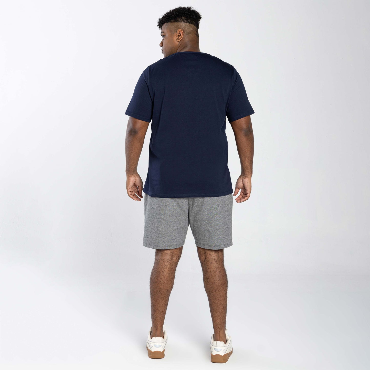 Tech T-Shirt Impermeável Gola V Plus Masculina - Azul Marinho