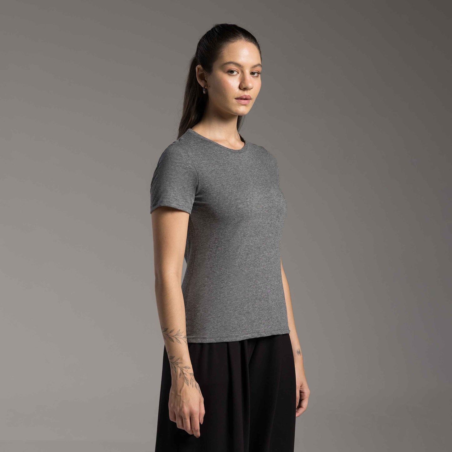 Tech T-Shirt Anti Odor Slim Feminina - Mescla Escuro