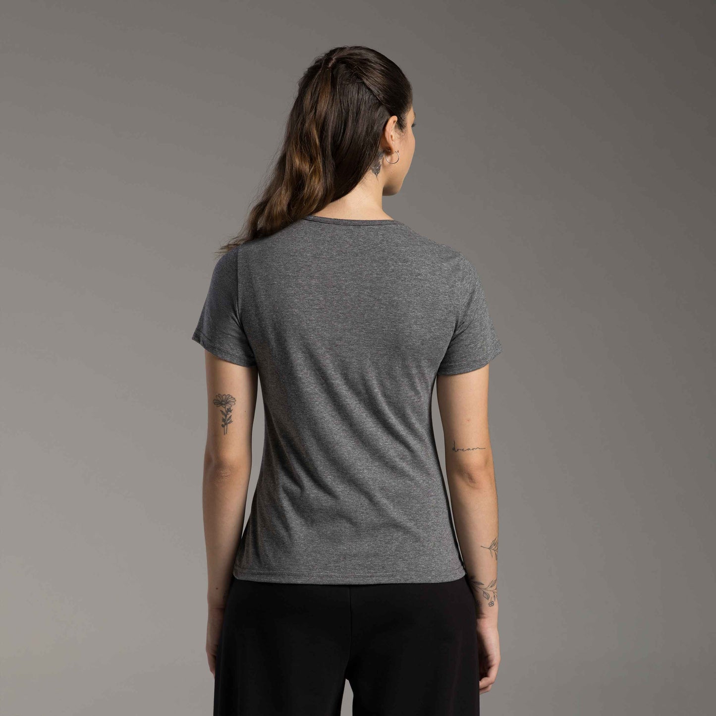 Tech T-Shirt Anti Odor Slim Feminina - Mescla Escuro