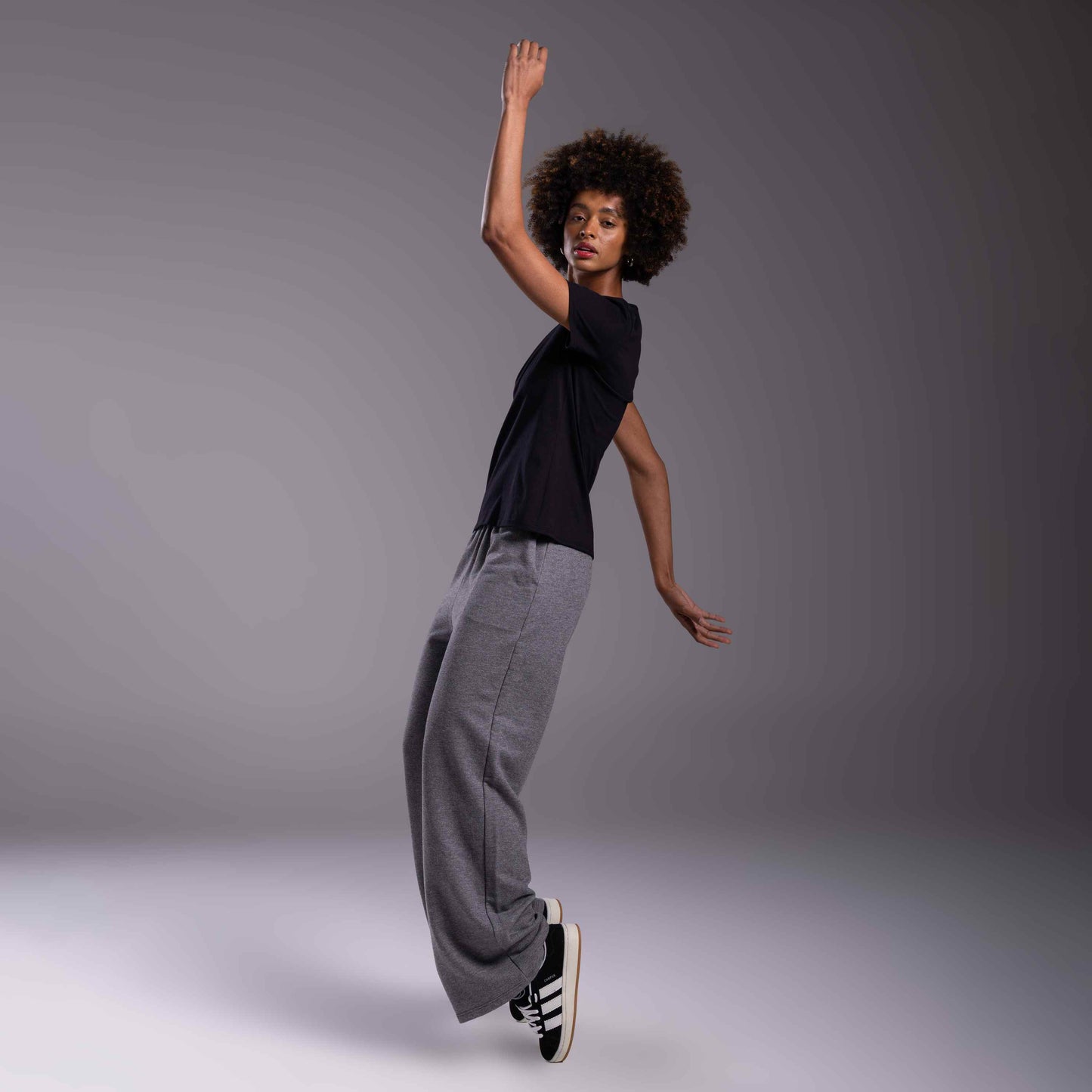 Tech T-Shirt Anti Odor Slim Gola V Feminina - Preto