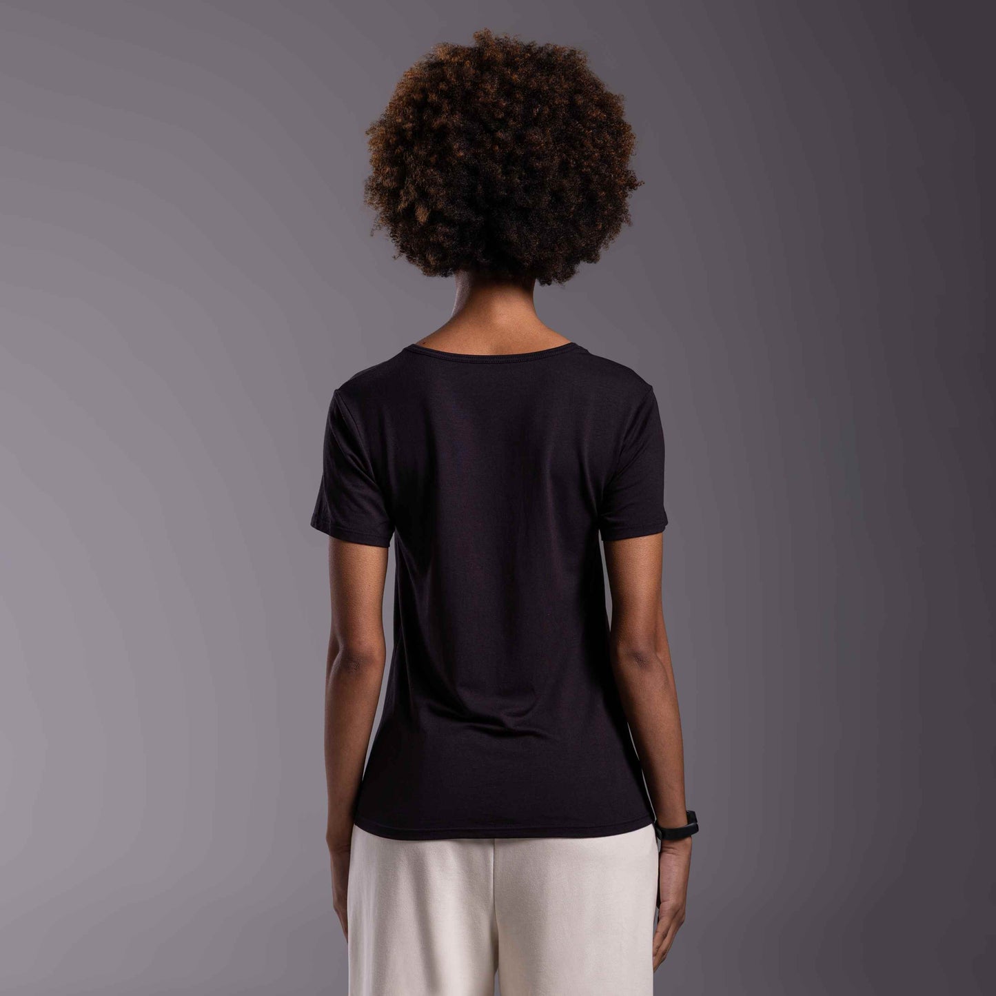 Tech T-Shirt Modal Gola U Feminina - Preto