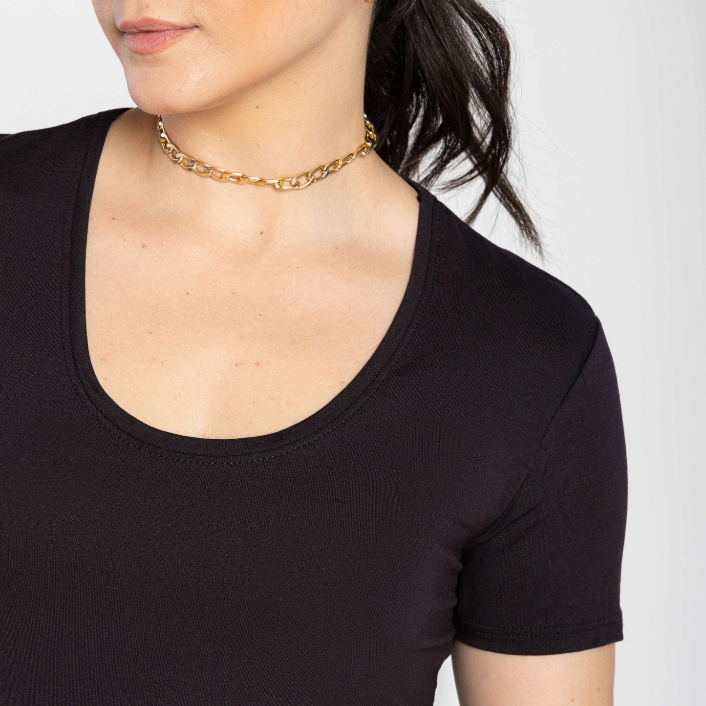 Tech T-Shirt Modal Gola U Feminina - Preto