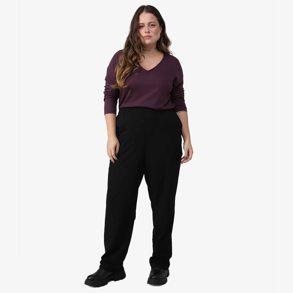 Calça Reta Moletom Flanelado Comfort Plus Feminina - Preto