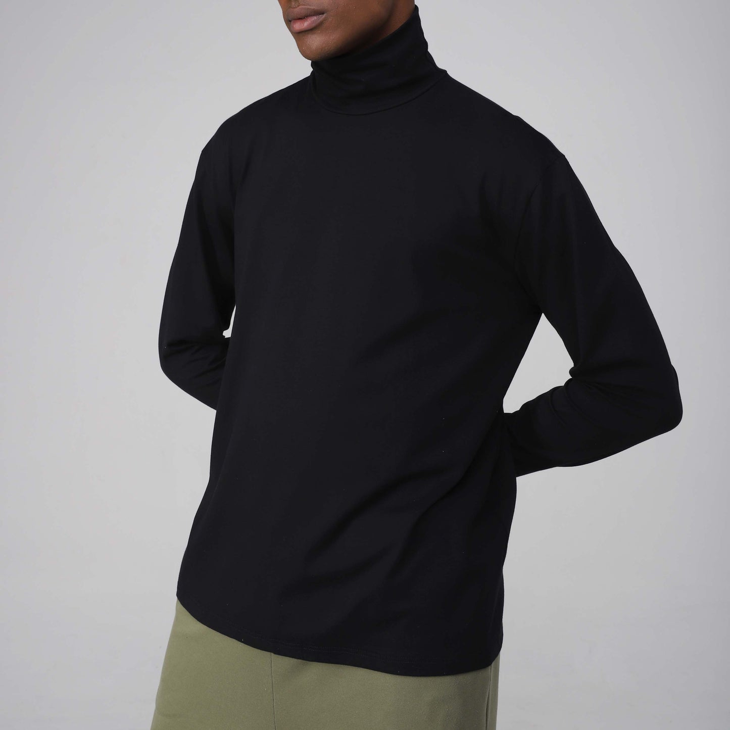 Tech T-Shirt Anti Odor Gola Rolê Masculina - Preto