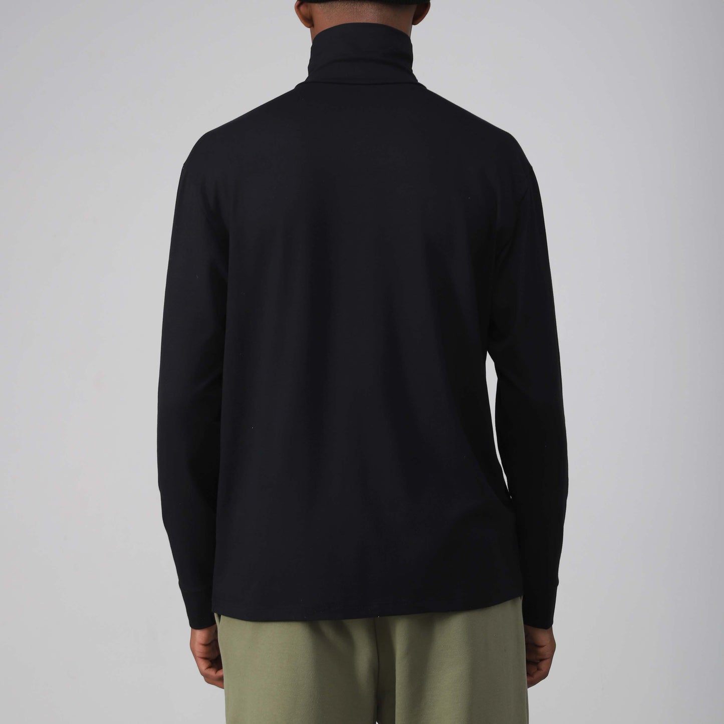 Tech T-Shirt Anti Odor Gola Rolê Masculina - Preto
