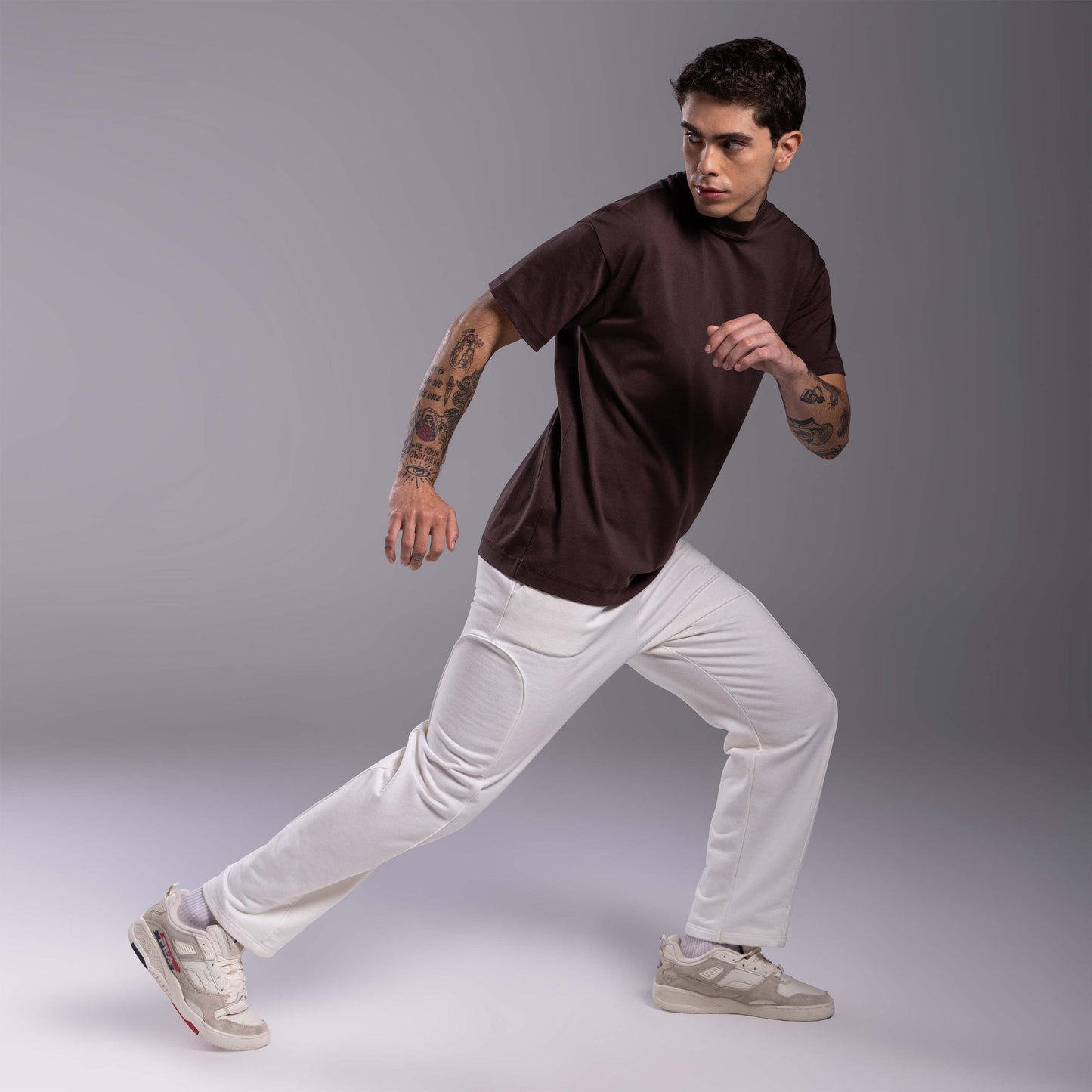 Tech T-Shirt Comfort Anti Odor Gola Alta Masculina - Marrom