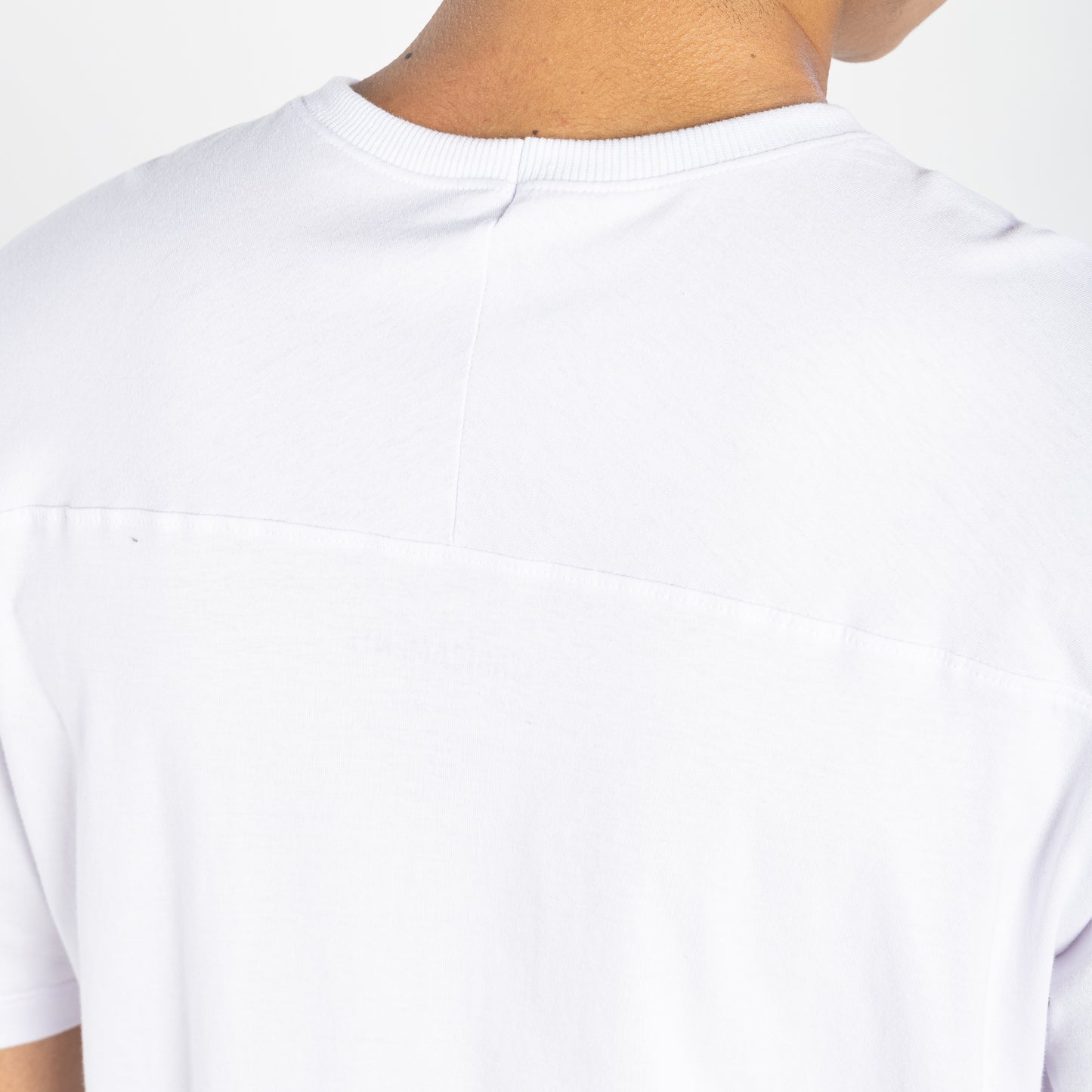 Tech T-Shirt Air Oversized Recorte Masculina - Branco