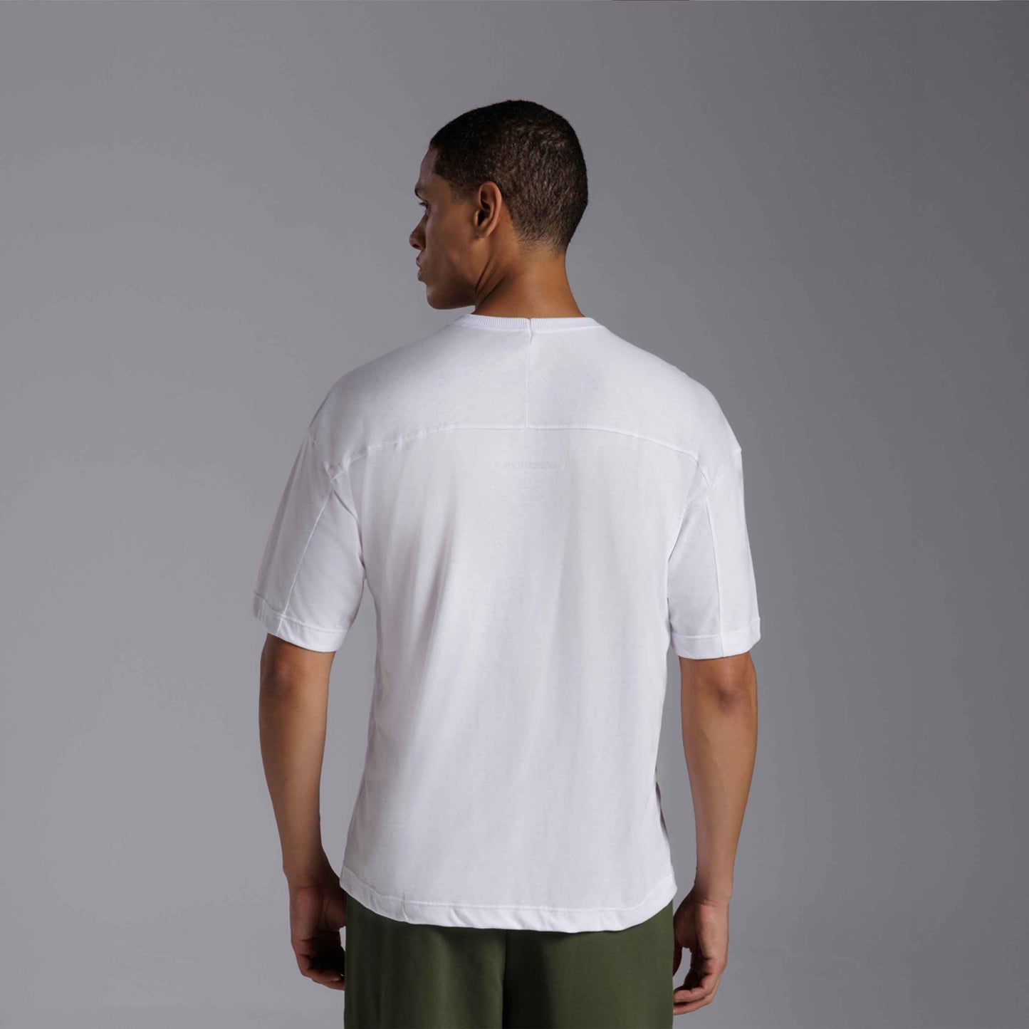 Tech T-Shirt Air Oversized Recorte Masculina - Branco