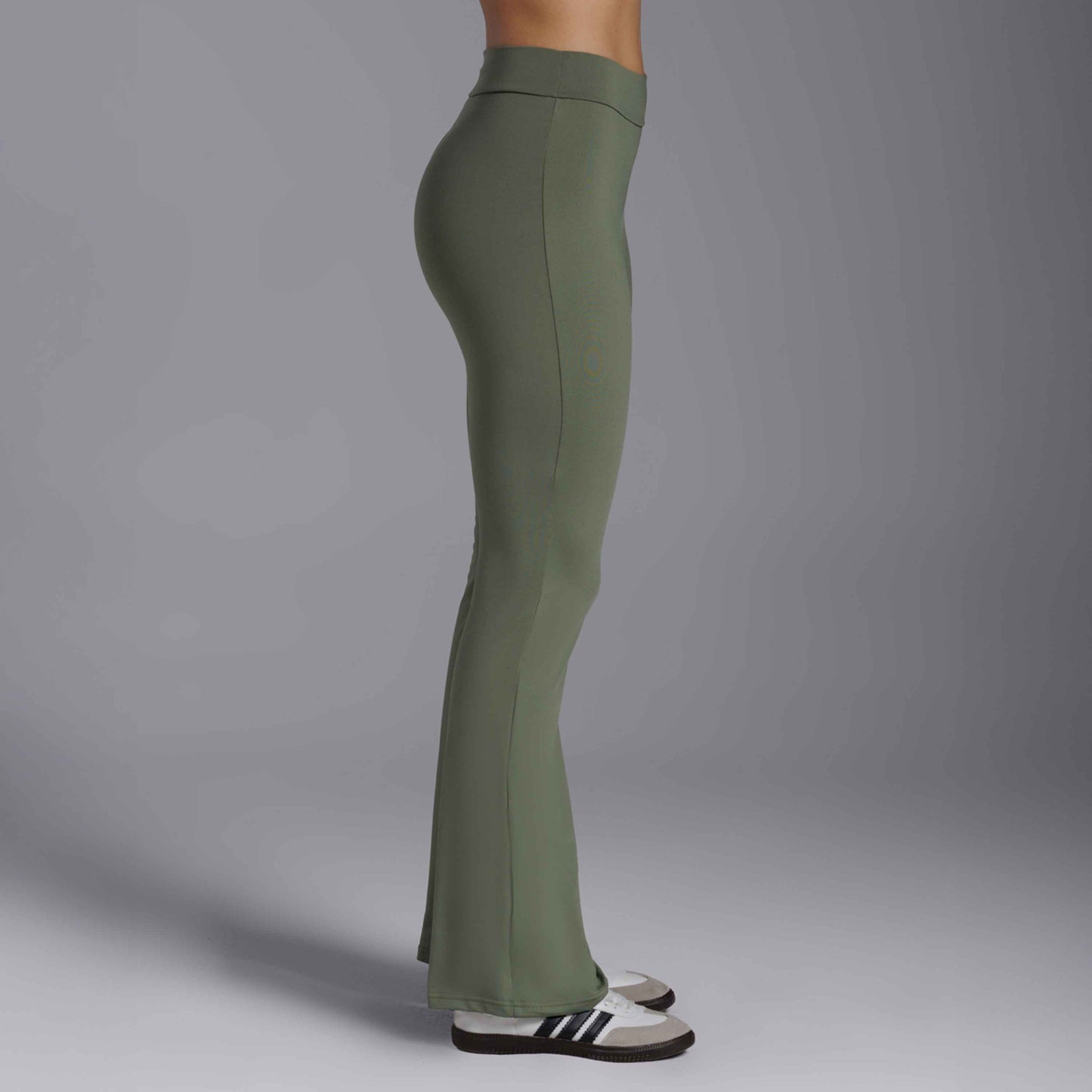 Calça Flare Thermic Tech UV - Verde Figo