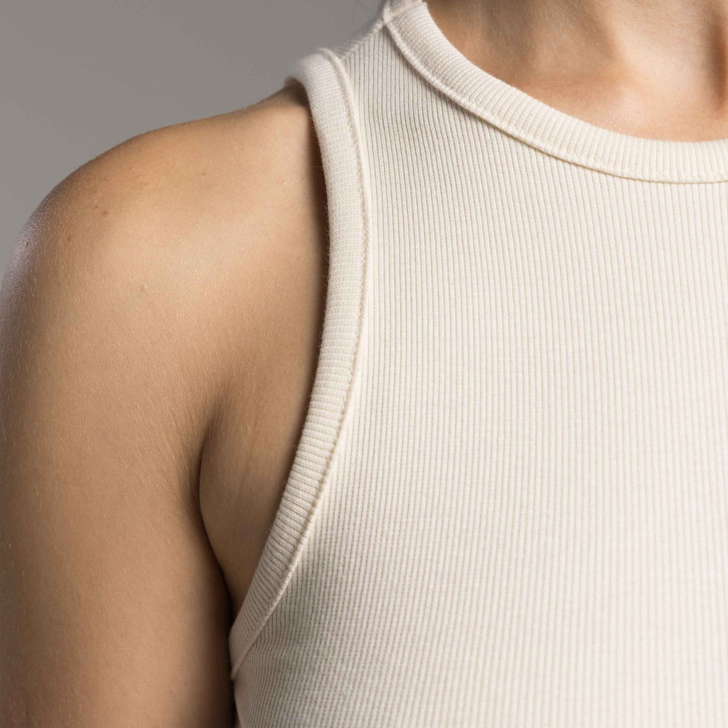 Cropped Ribana Tech Anti Odor Feminino - Off Vanilla