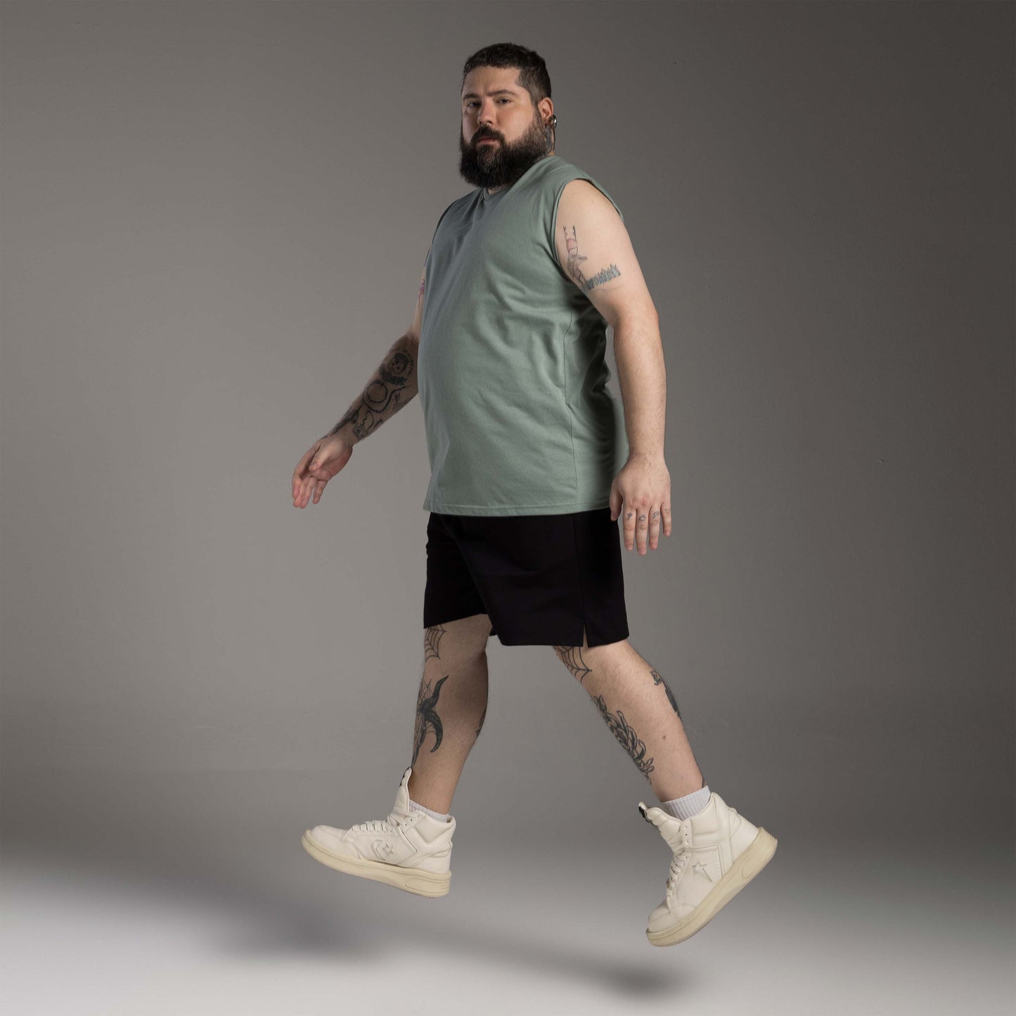 Regata Tech Air Alongada Plus Masculina - Verde Chá