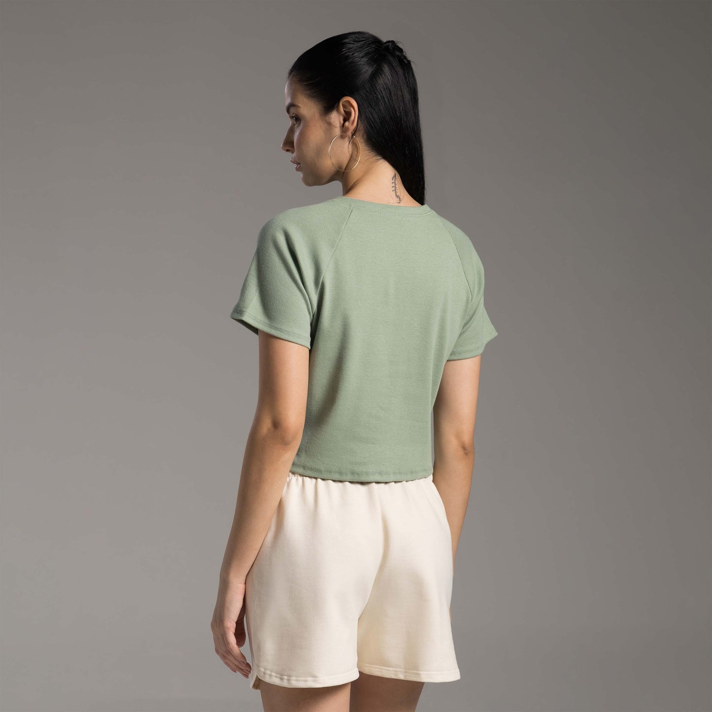 Tech T-Shirt Ribana Anti Odor Cropped Feminina - Verde Pistache