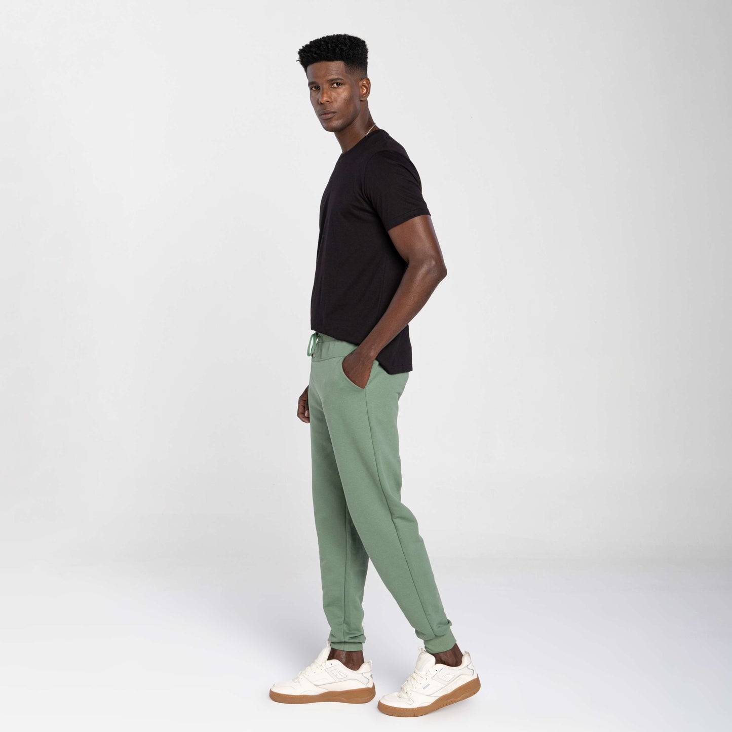 Calça Jogger Moletom Tech NoLiquid Recorte Costas - Verde Alecrim