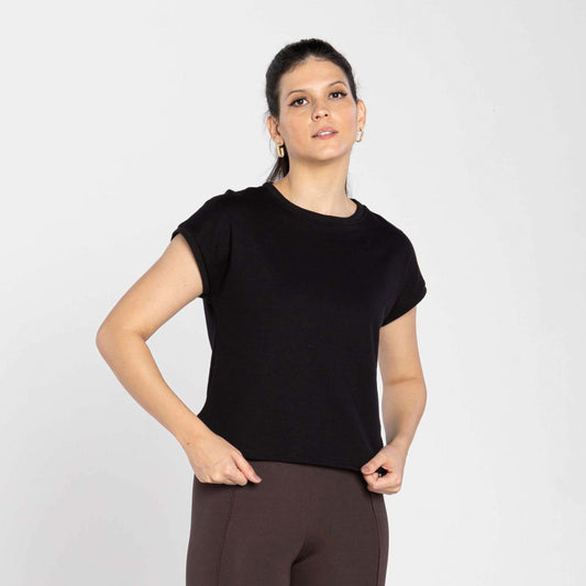 Tech T-Shirt Boxy Comfort NoLiquid Feminina - Preto