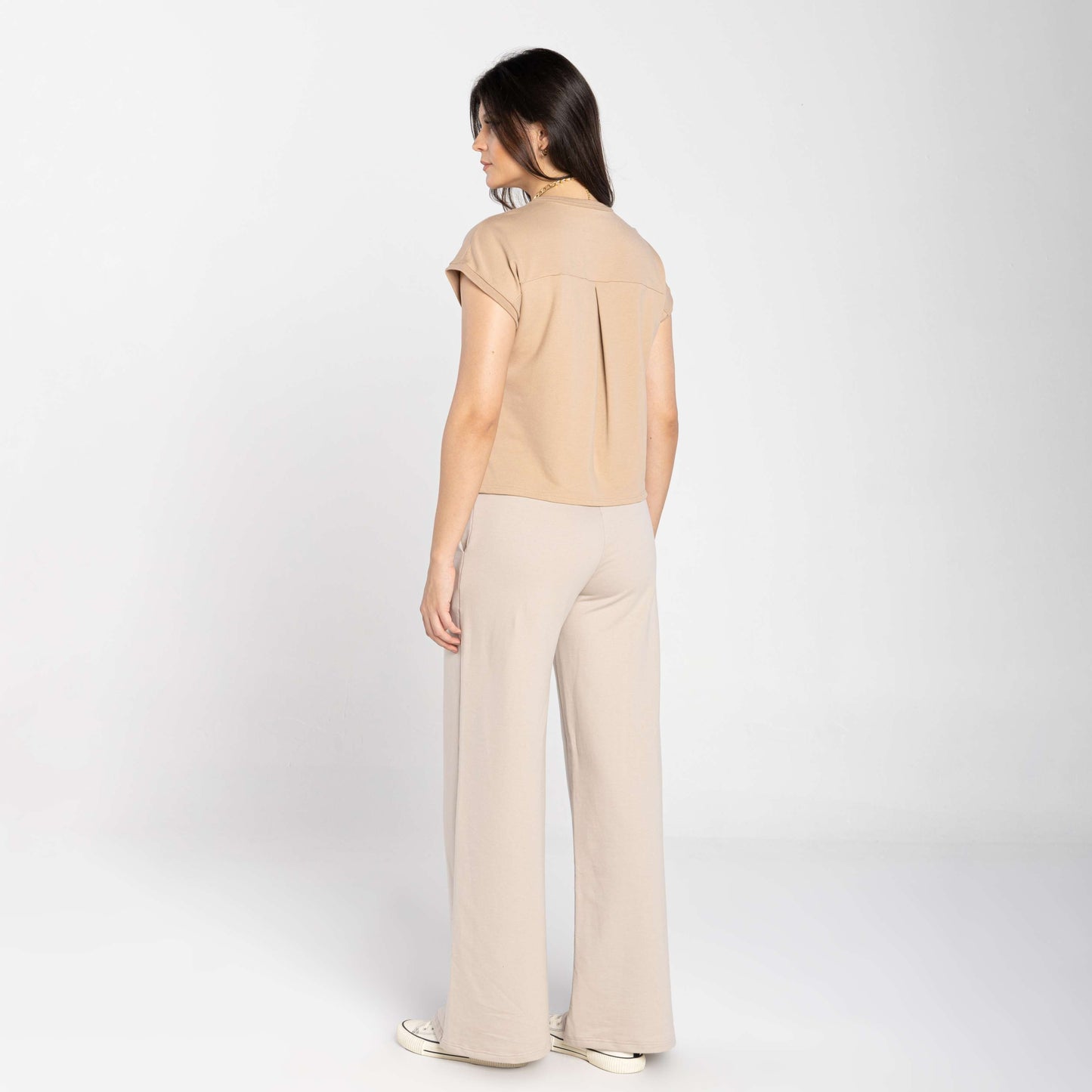Tech T-Shirt Boxy Comfort Impermeável Feminina - Bege Camel