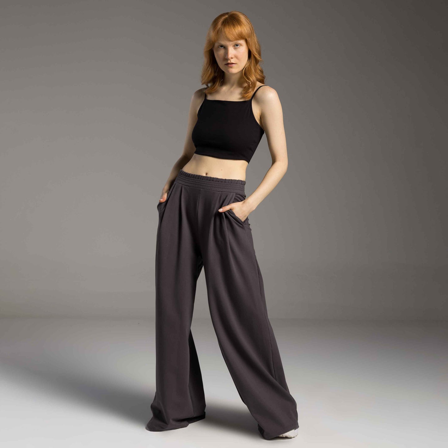 Top Cropped Tech Comfort Anti Odor Decote Reto Feminino - Preto