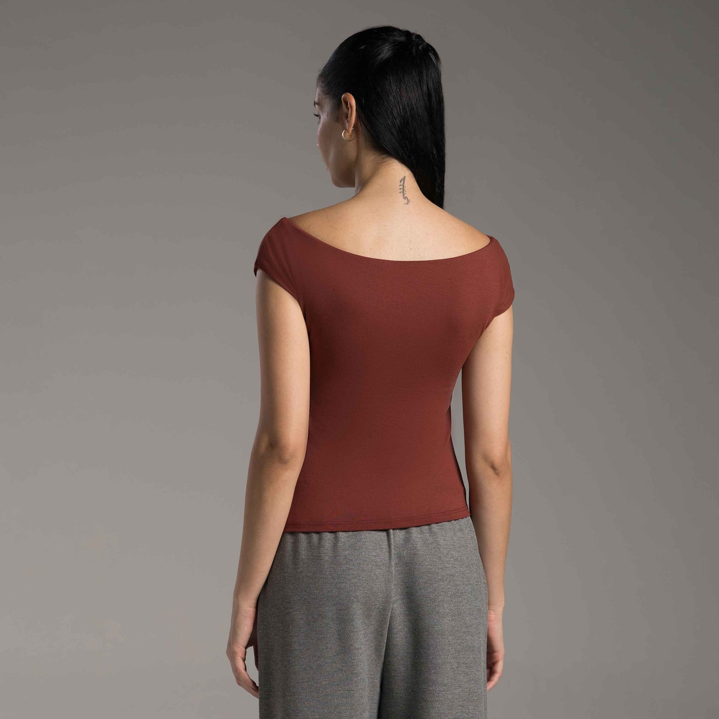 Blusa Tech Modal Ombro a Ombro Feminina - Vermelho Cabernet