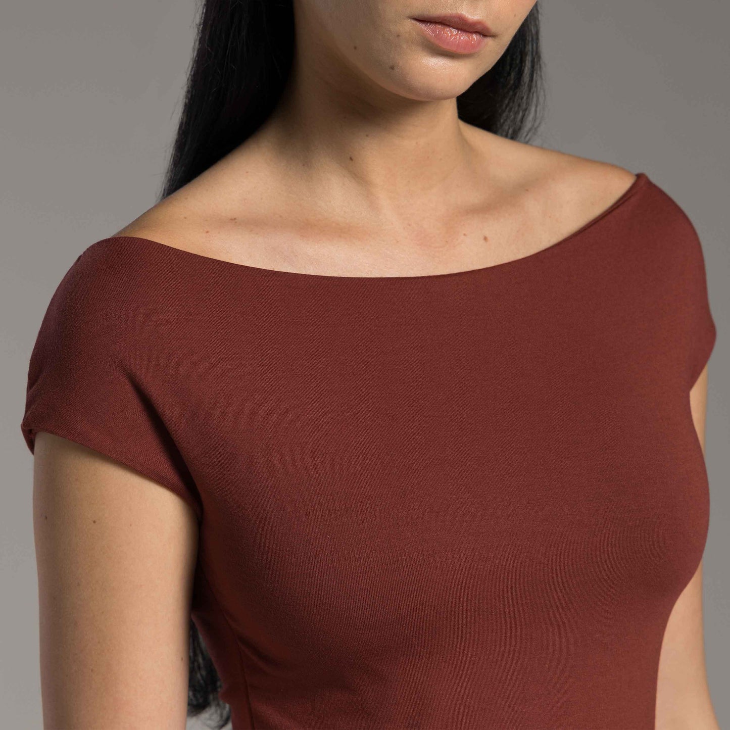 Blusa Tech Modal Ombro a Ombro Feminina - Vermelho Cabernet
