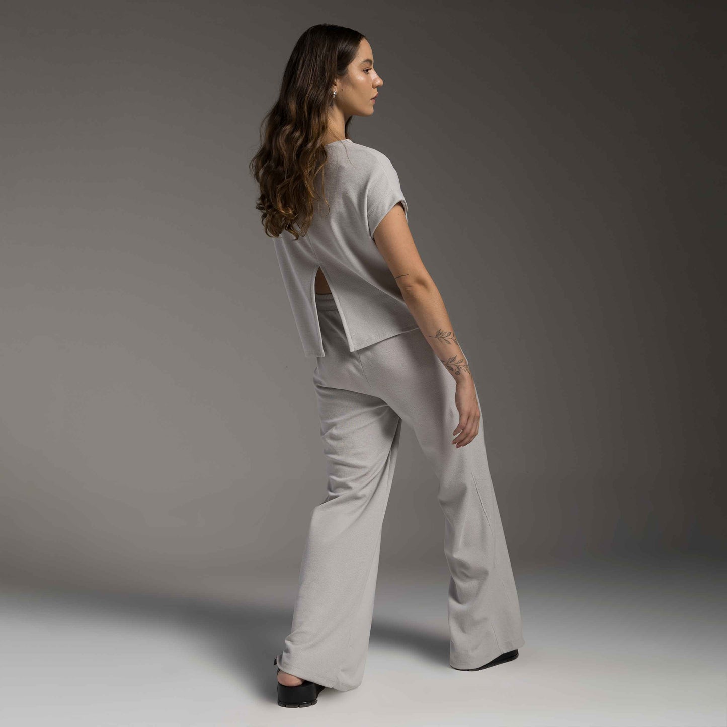 Tech T-Shirt Waffle Anti Odor Abertura Costas Feminina - Cinza Granizo