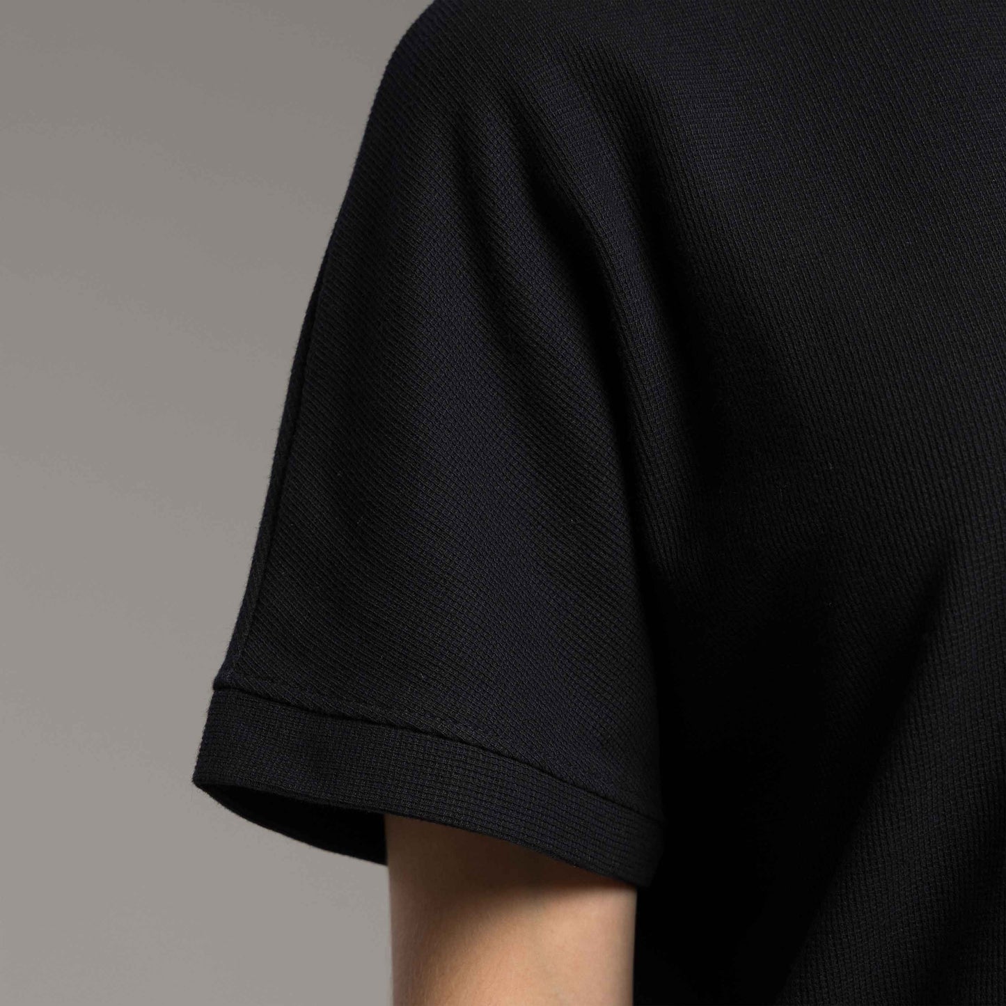 Blusa Tech Cropped Waffle Anti Odor Feminina - Preto