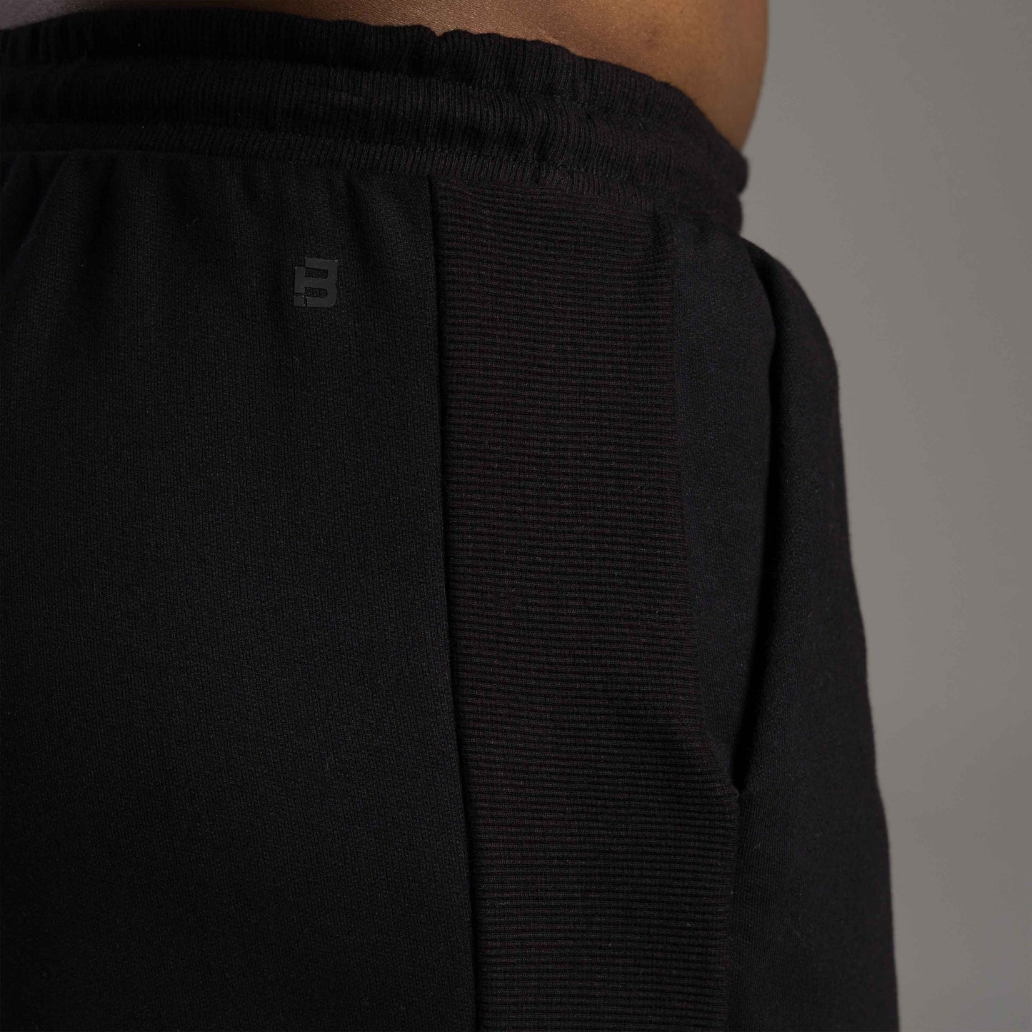 Calça Tech Impermeável Moletom Recorte - Preto