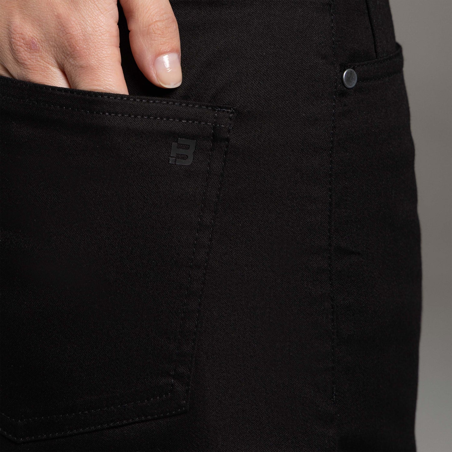 Shorts Tech Flex Feminino - Preto