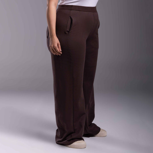 Calça Reta Moletom Tech Impermeável Plus Feminina - Marrom