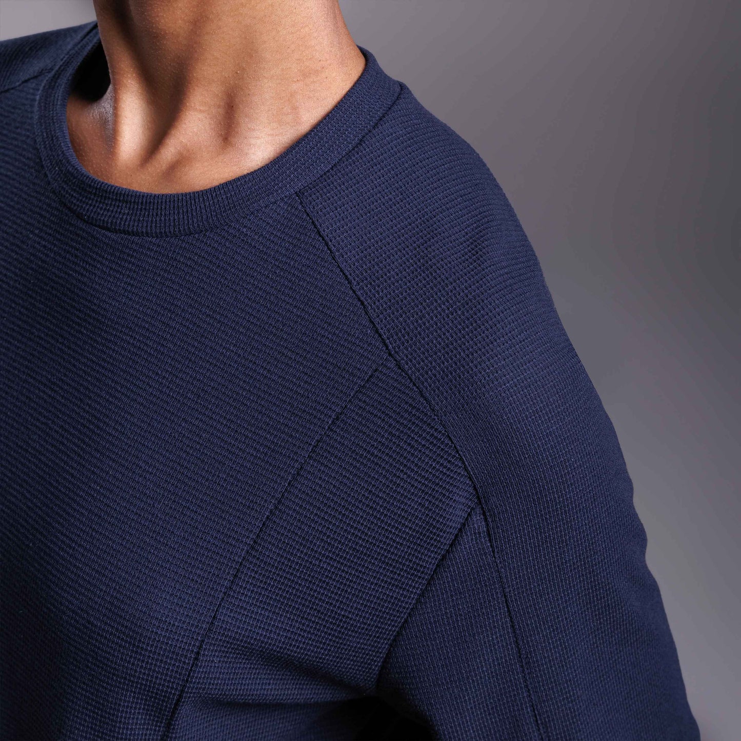 Tech T-Shirt Textura Anti Odor Feminina - Azul Marinho