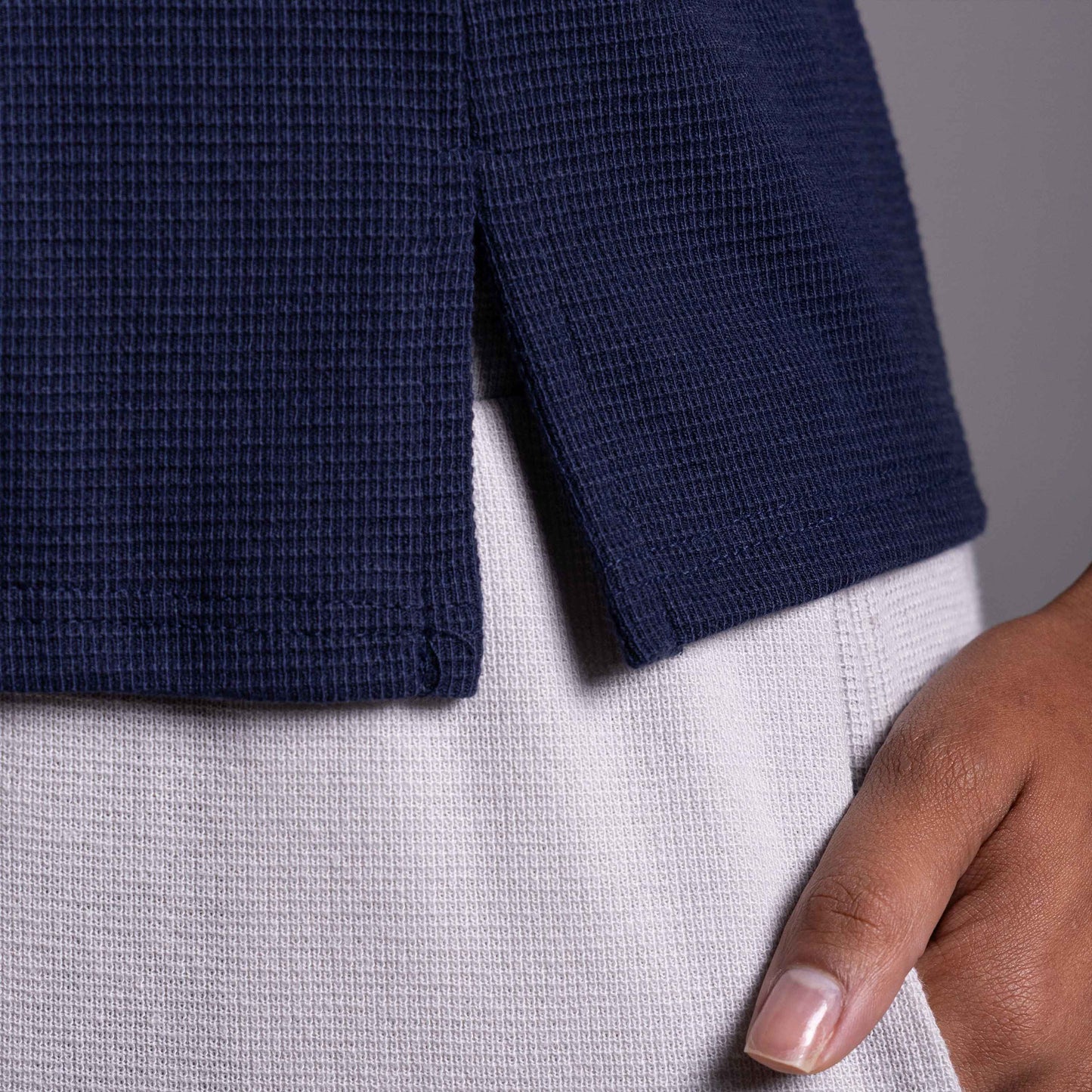 Tech T-Shirt Textura Anti Odor Feminina - Azul Marinho