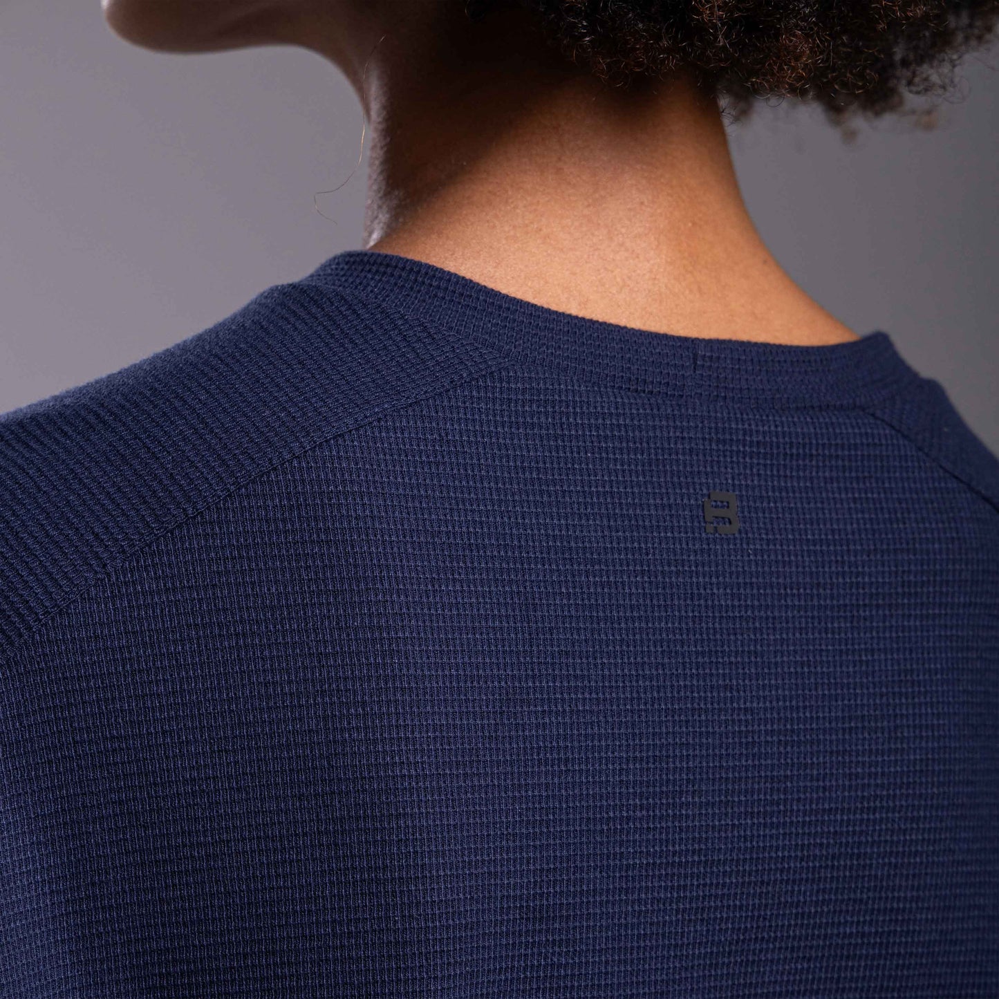 Tech T-Shirt Textura Anti Odor Feminina - Azul Marinho