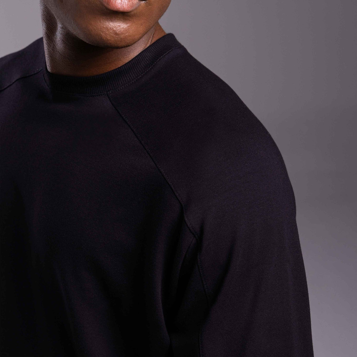 Tech T-Shirt Oversized Moletom Stretch NoLiquid Masculina - Preto