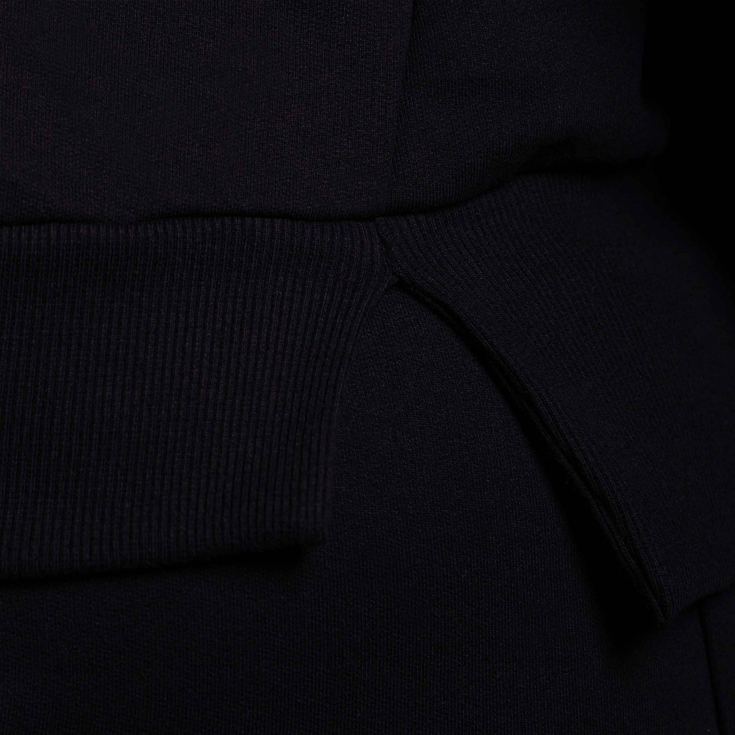 Blusão Moletom Tech Impermeável Plus Feminino - Preto