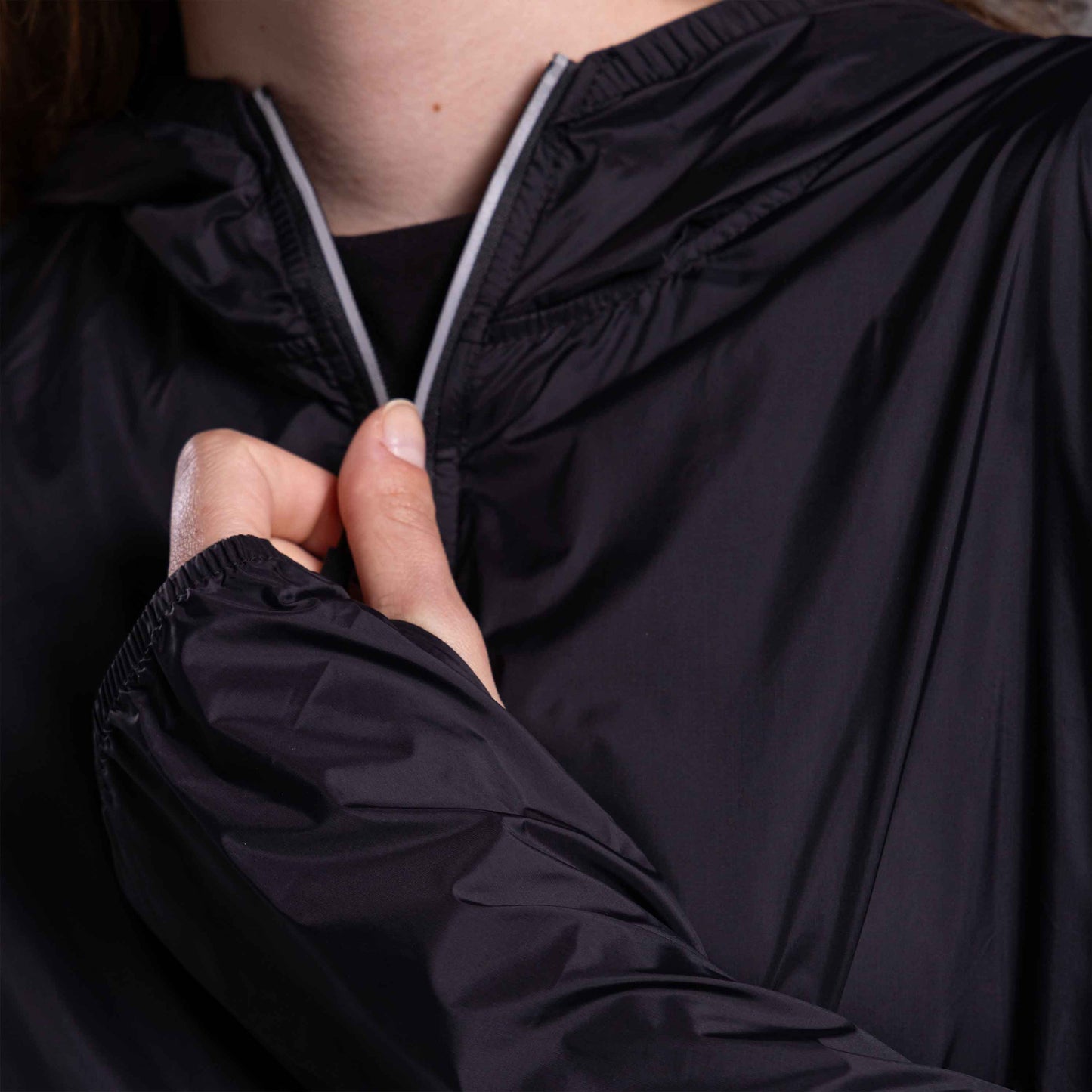 Jaqueta Corta Vento Feminina - Preto