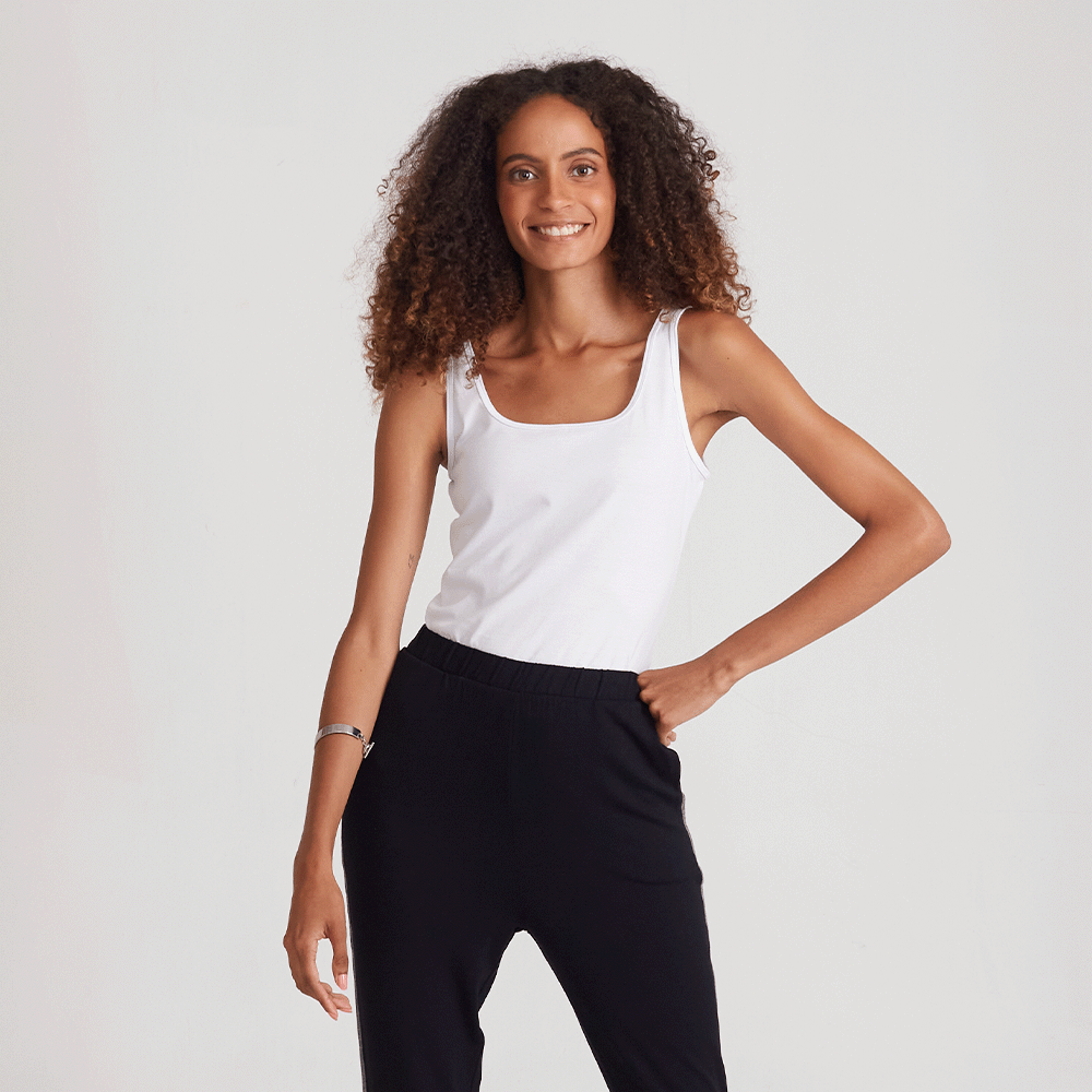 Regata Decote Quadrado Feminina Branco – Basicamente