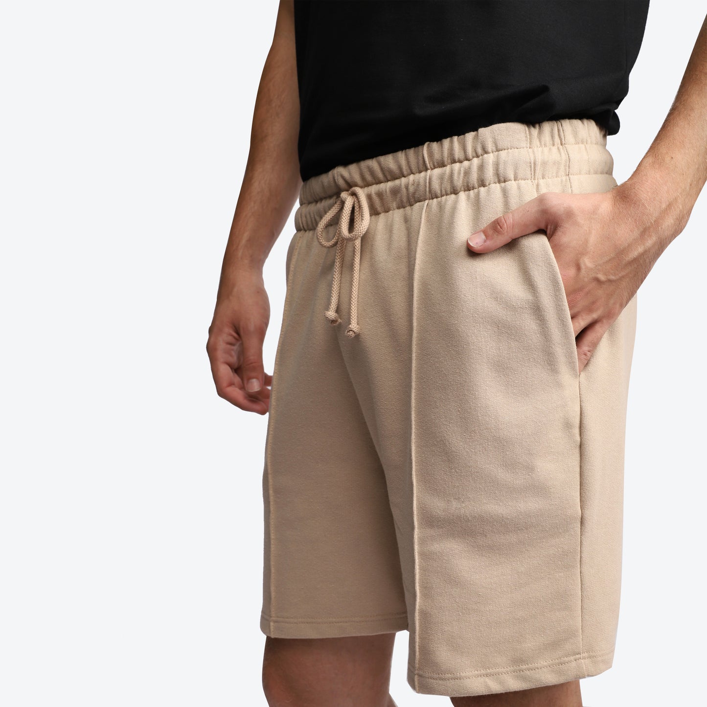 Bermuda Moletom Desfibrado Friso Masculina - Bege Camel