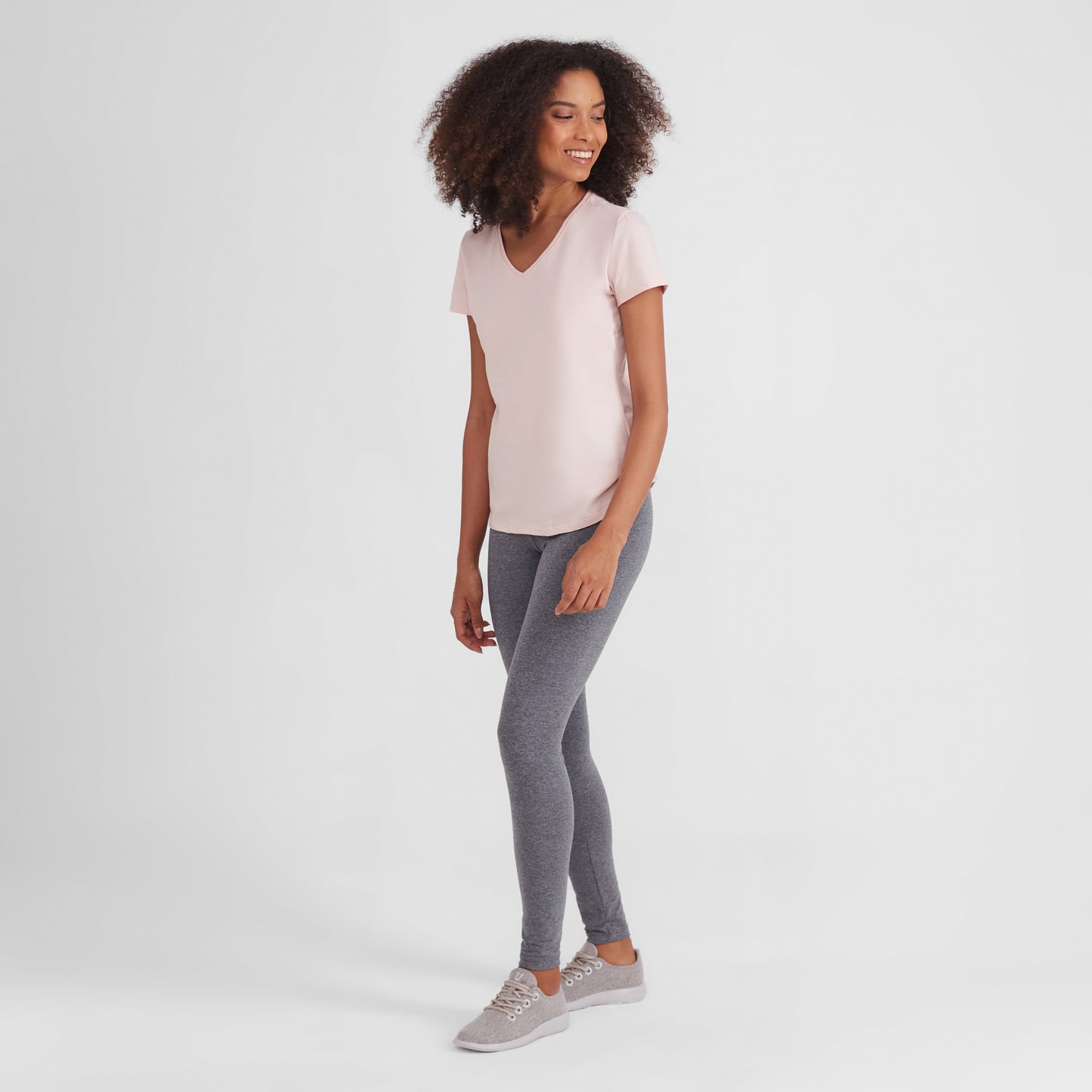 Camiseta Slim Gola V Feminina - Rosa Pastel