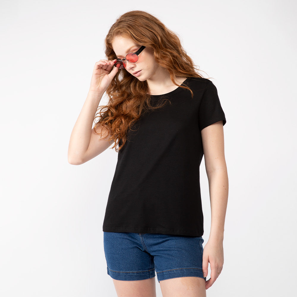 Camiseta Básica Feminina - Preto