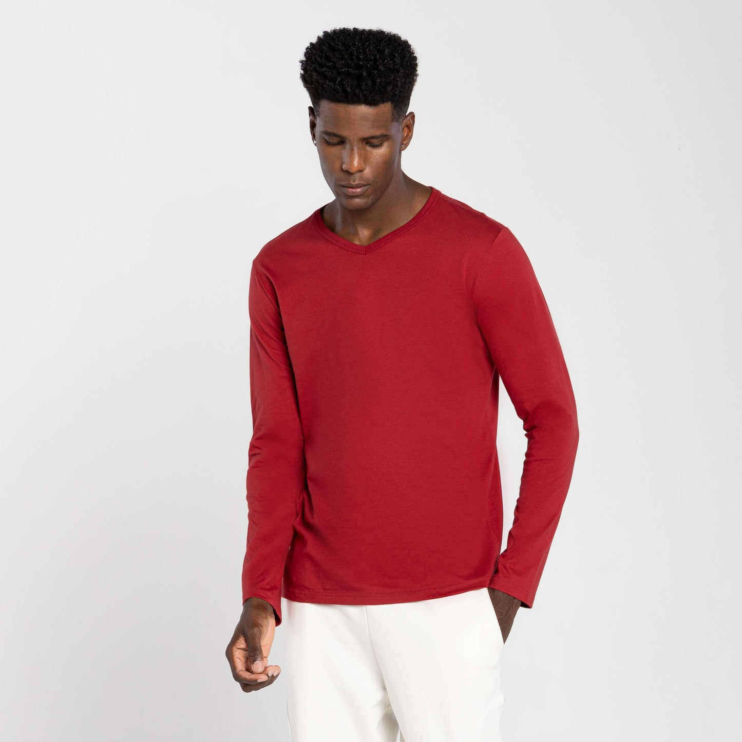 Camiseta Básica Gola V Manga Longa Masculina - Vermelho Escarlate